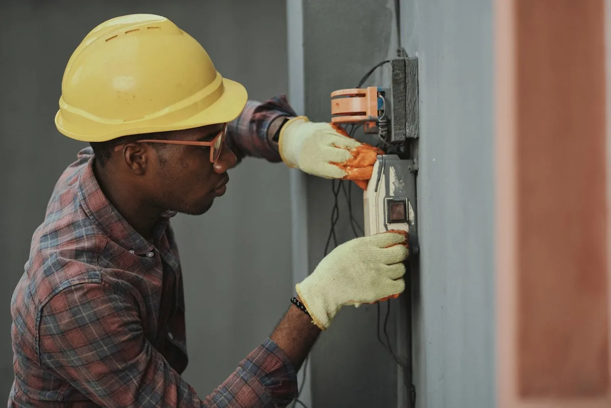 Local electricians business